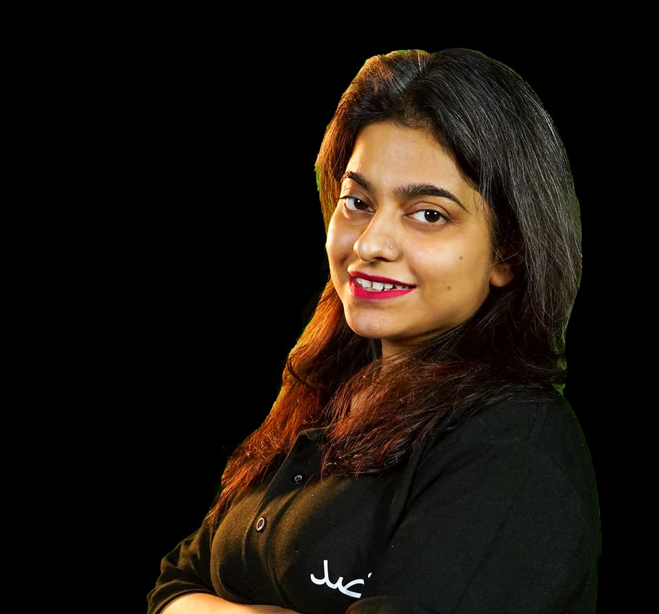 Miss Noor — ECAT Math Teacher at Maqsad